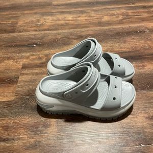 Women’s mega croc crush sandals